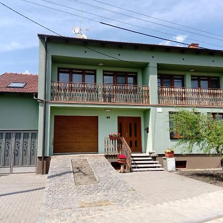 U Hradeb Apartment Микулов Екстериор снимка